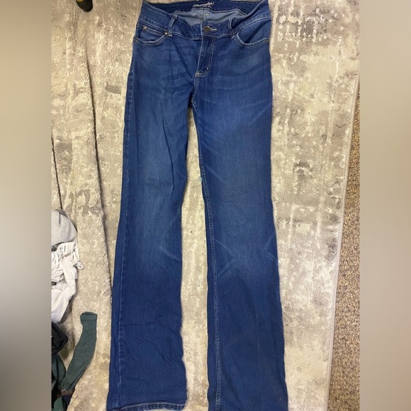 Bootcut blue wrangler jeans - Picture 2 of 3